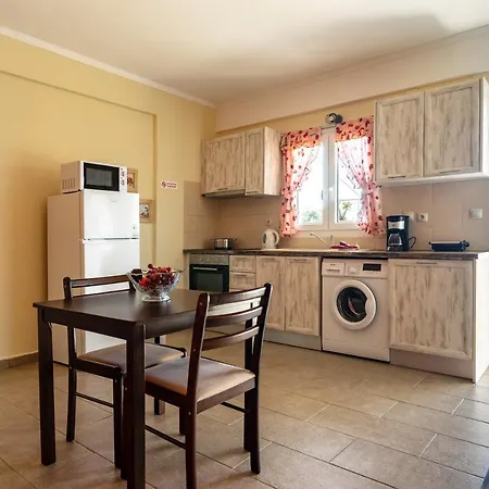 Zoi Apartment *